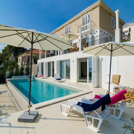 Orlando Villa
